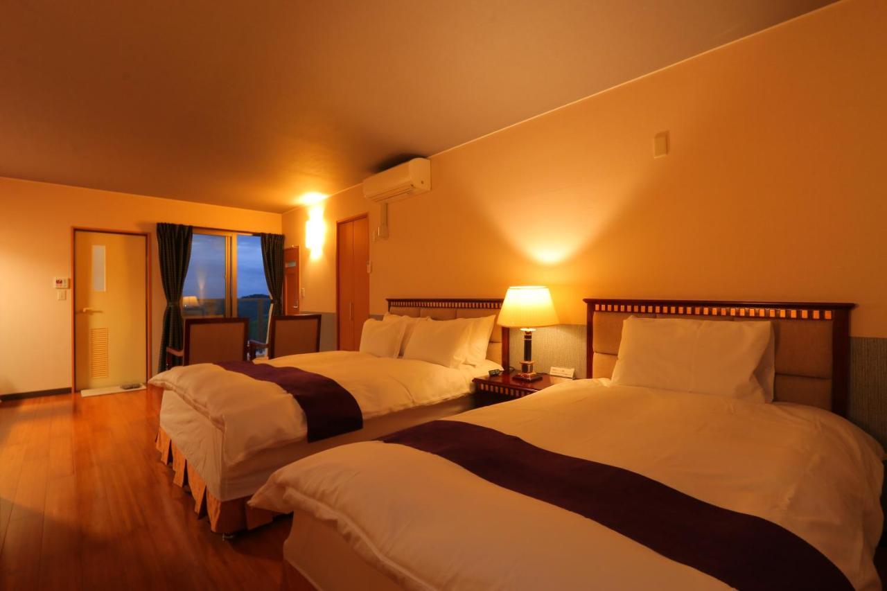 Villa Motobu Hills Zewnętrze zdjęcie