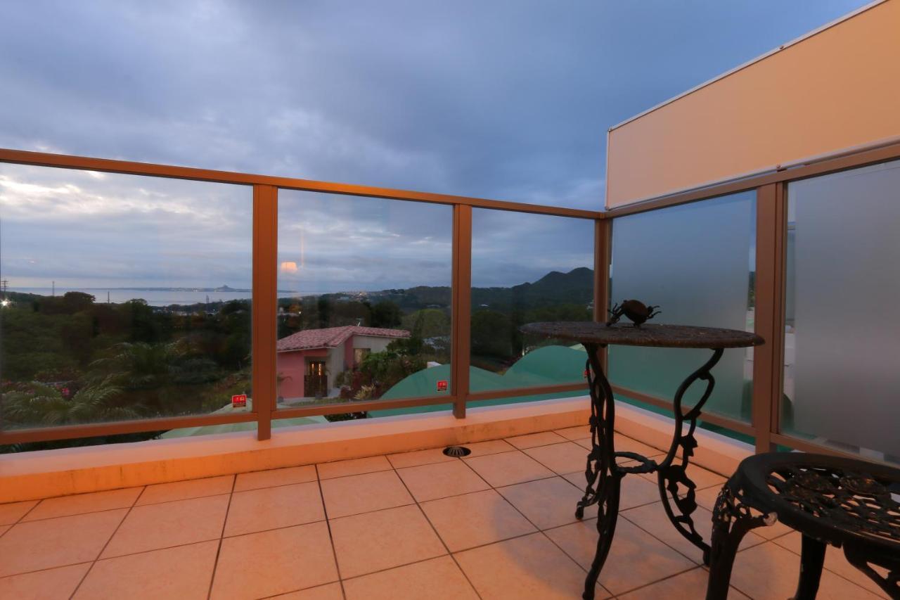 Villa Motobu Hills Zewnętrze zdjęcie
