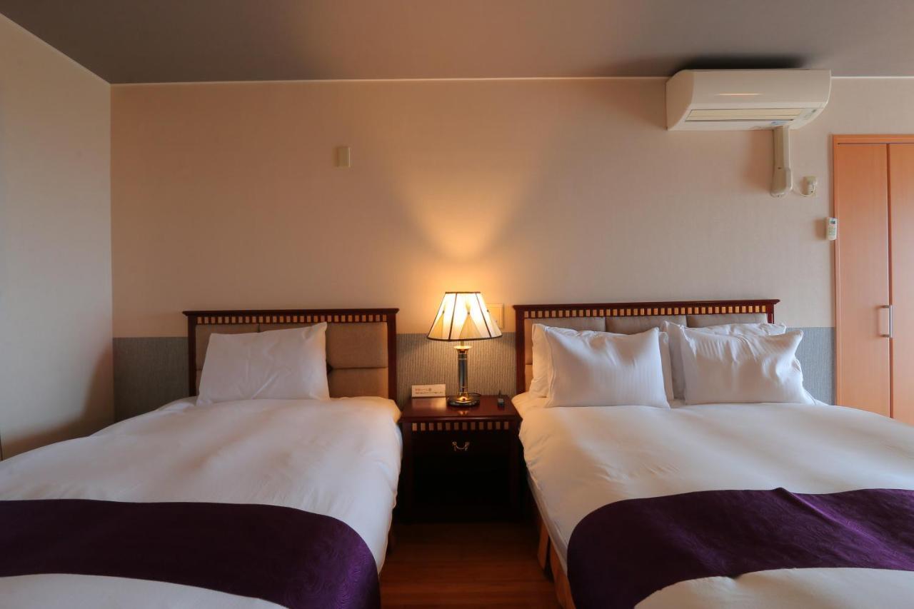 Villa Motobu Hills Zewnętrze zdjęcie